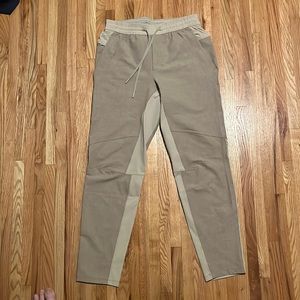 Lululemon License to Train pant
